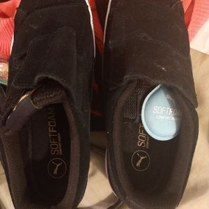 Size 6.5 brand new valcro puma shoes